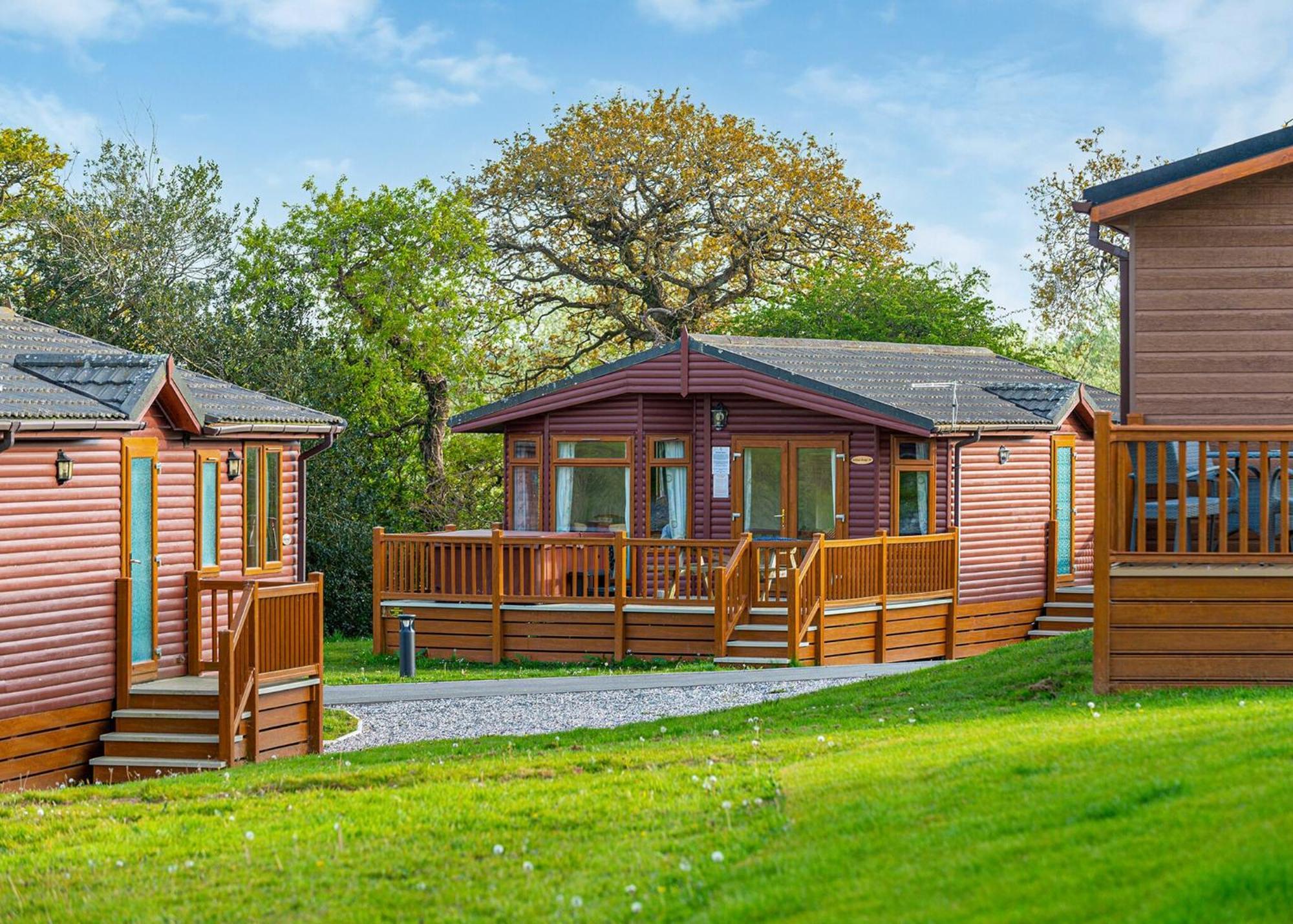 Meadow Lakes Holiday Park St Austell Exterior foto