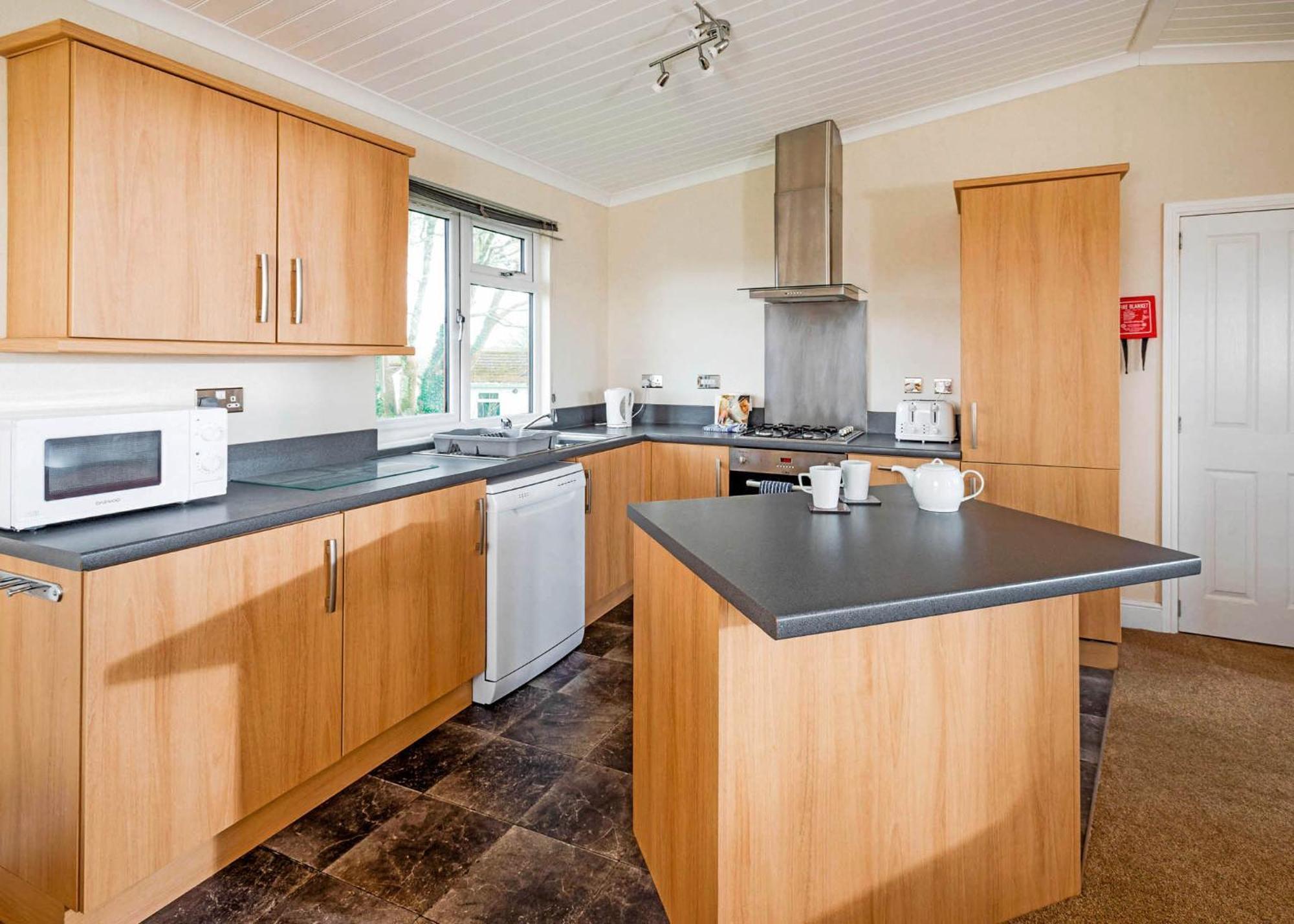 Meadow Lakes Holiday Park St Austell Zimmer foto