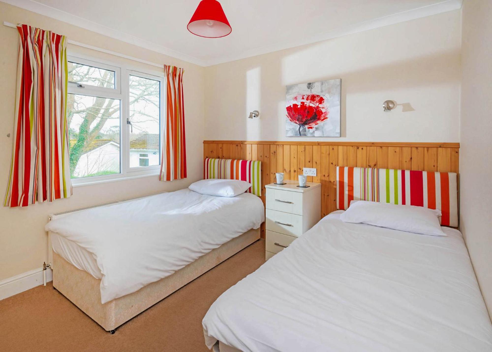 Meadow Lakes Holiday Park St Austell Zimmer foto