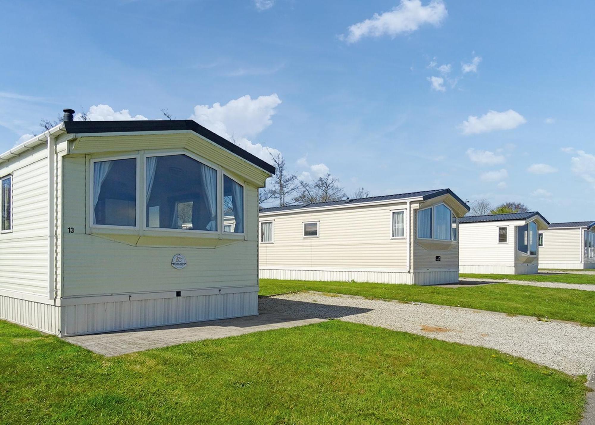 Meadow Lakes Holiday Park St Austell Zimmer foto